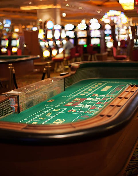 icebet live blackjack table with dealer and multi-camera feed on mobile